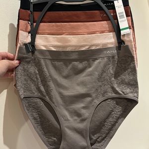 5Pk Tahari Seamless Briefes